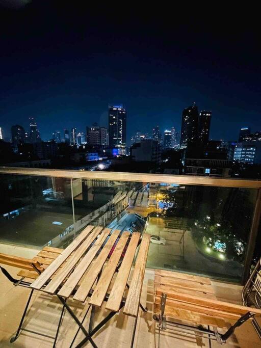 Luxury 1Bed 1Bath 300M Bts Phrom Phong, Emporium Emsphere Emquartier Bangkok Kültér fotó