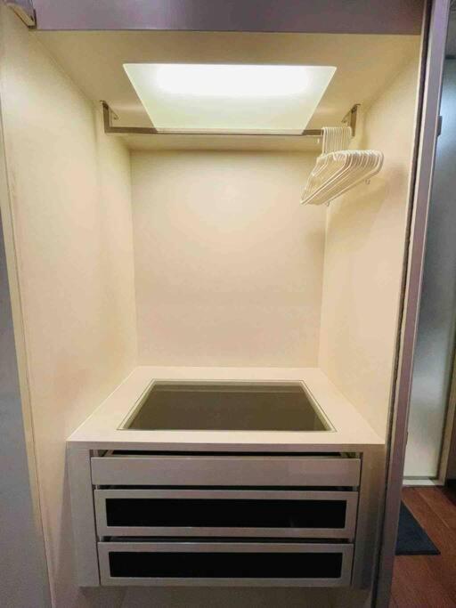 Luxury 1Bed 1Bath 300M Bts Phrom Phong, Emporium Emsphere Emquartier Bangkok Kültér fotó